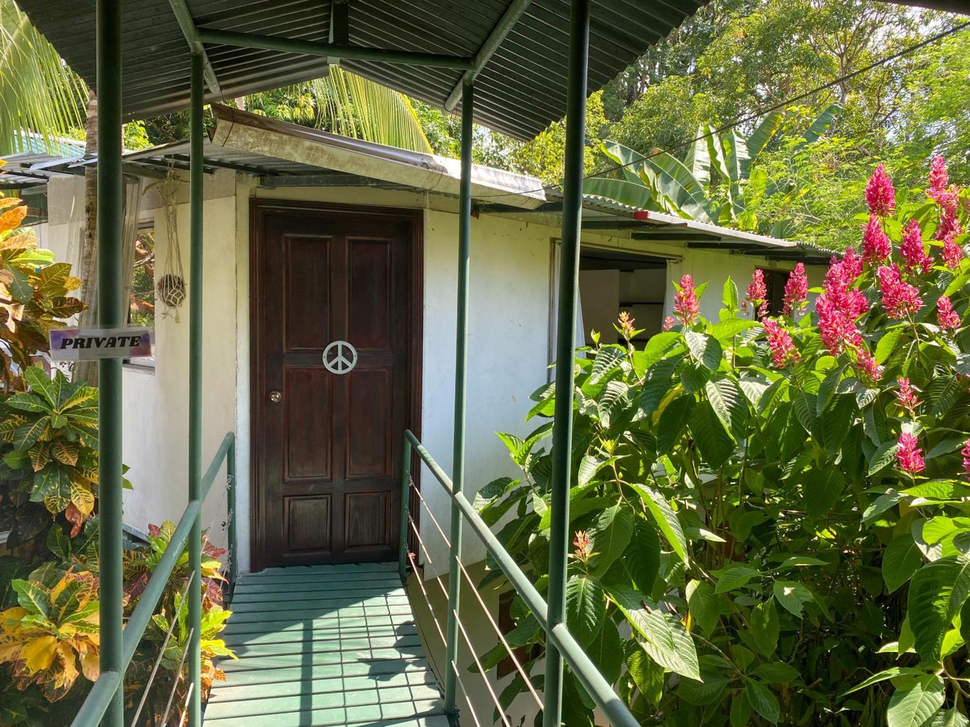 Puerto Viejo de Talamanca La Ruka Hostel חדר תמונה