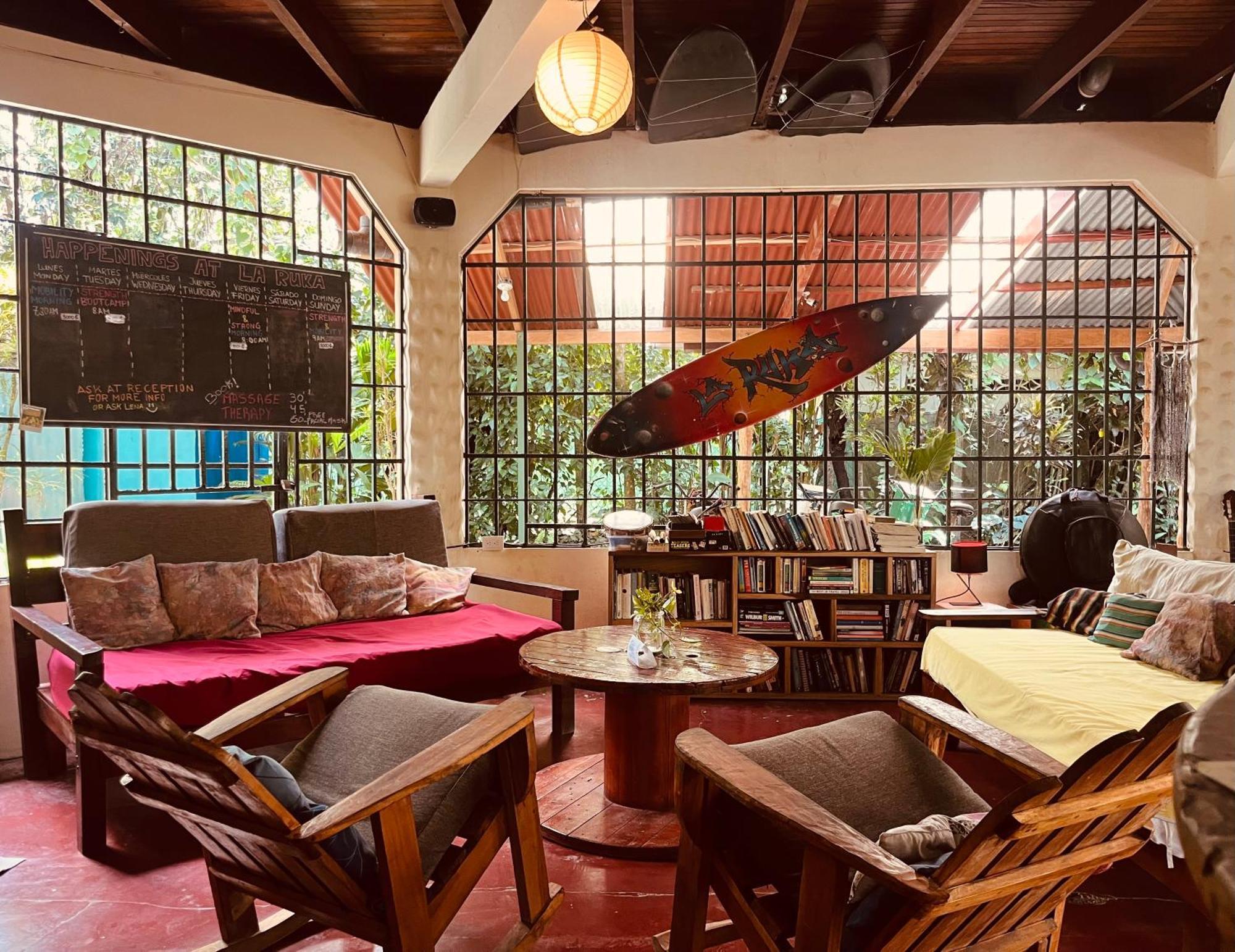 Puerto Viejo de Talamanca La Ruka Hostel מראה חיצוני תמונה
