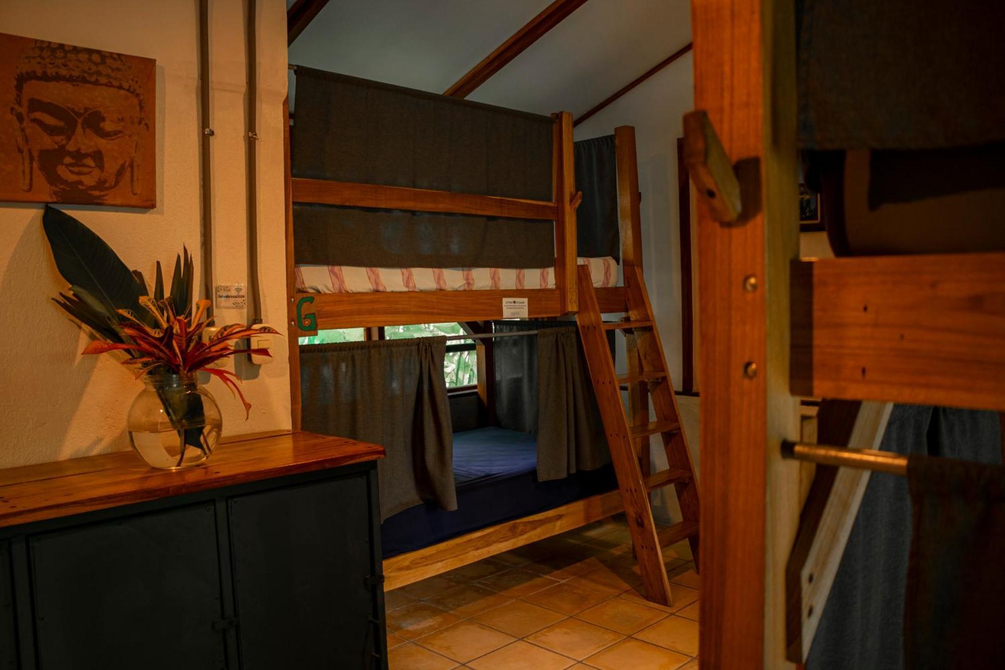 Puerto Viejo de Talamanca La Ruka Hostel חדר תמונה